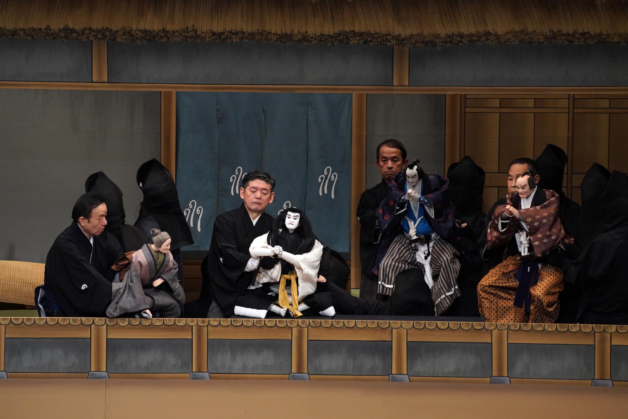 「仮名手本忠臣蔵」早野勘平腹切の段（画像提供：国立劇場）